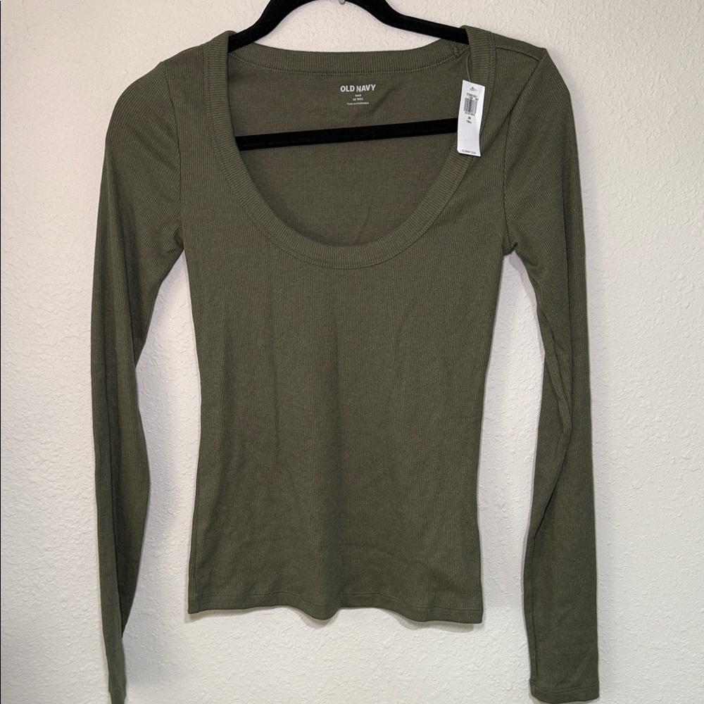 Old Navy Olive Xs tall Long Sleeve Top